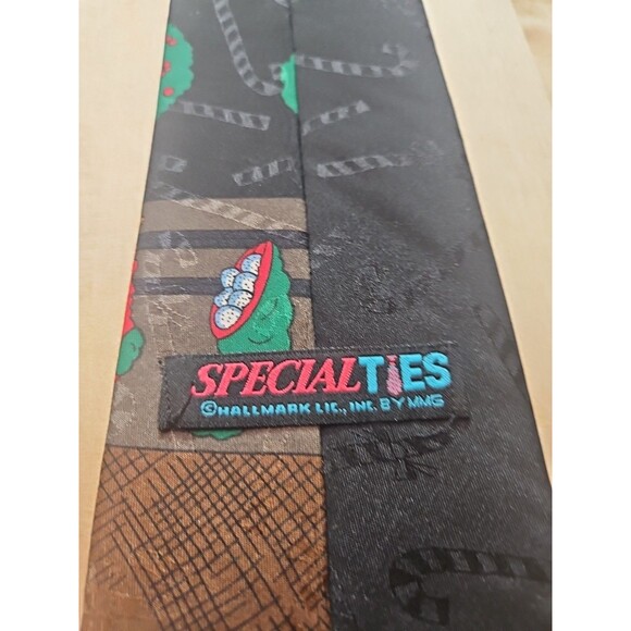 Lot Of 2 Specialties Hallmark Santa Playing Golf Tie's - Picture 7 of 12
